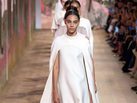 defile dior|Dior 2024 live streaming.